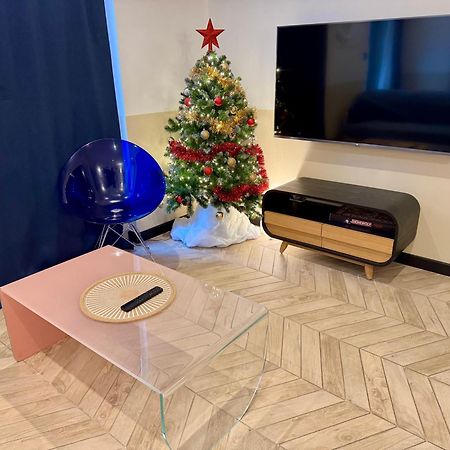 Roma Divine Home Cinema Et Jardin Nîmes Zewnętrze zdjęcie