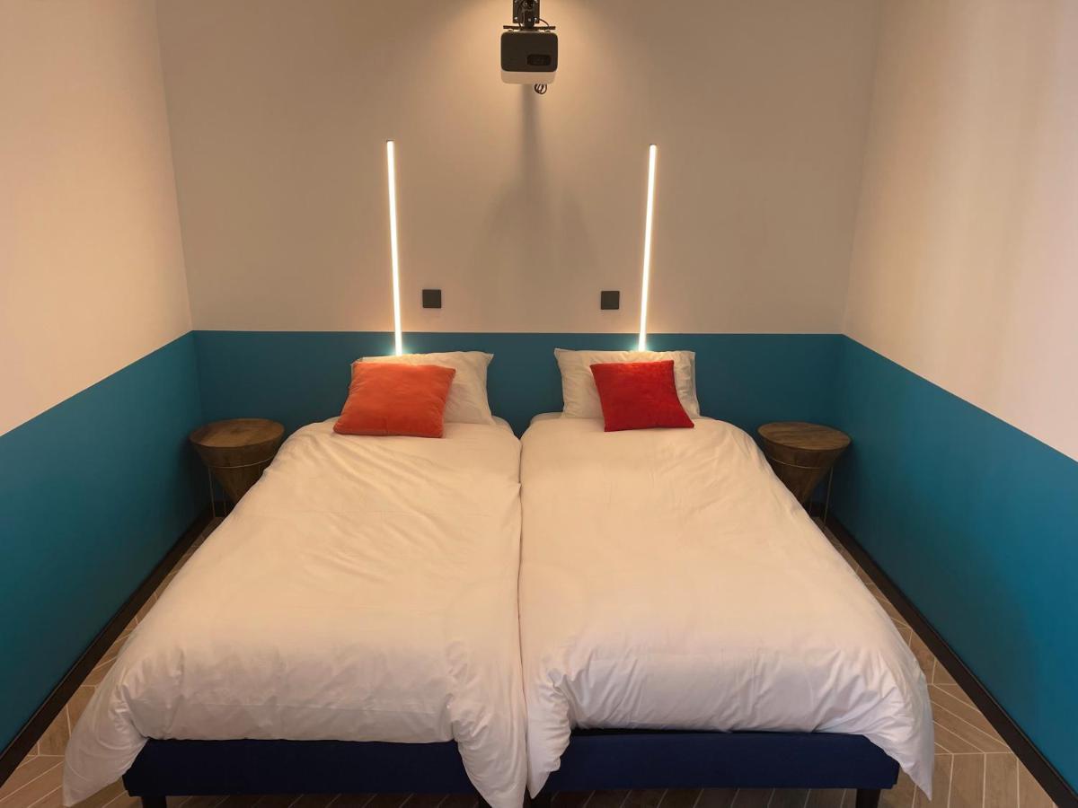 Roma Divine Home Cinema Et Jardin Nîmes Zewnętrze zdjęcie