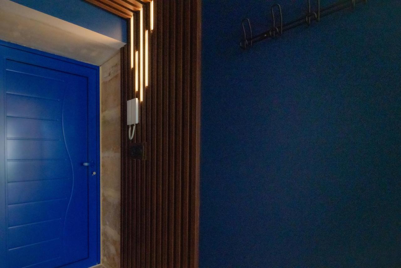 Roma Divine Home Cinema Et Jardin Nîmes Zewnętrze zdjęcie