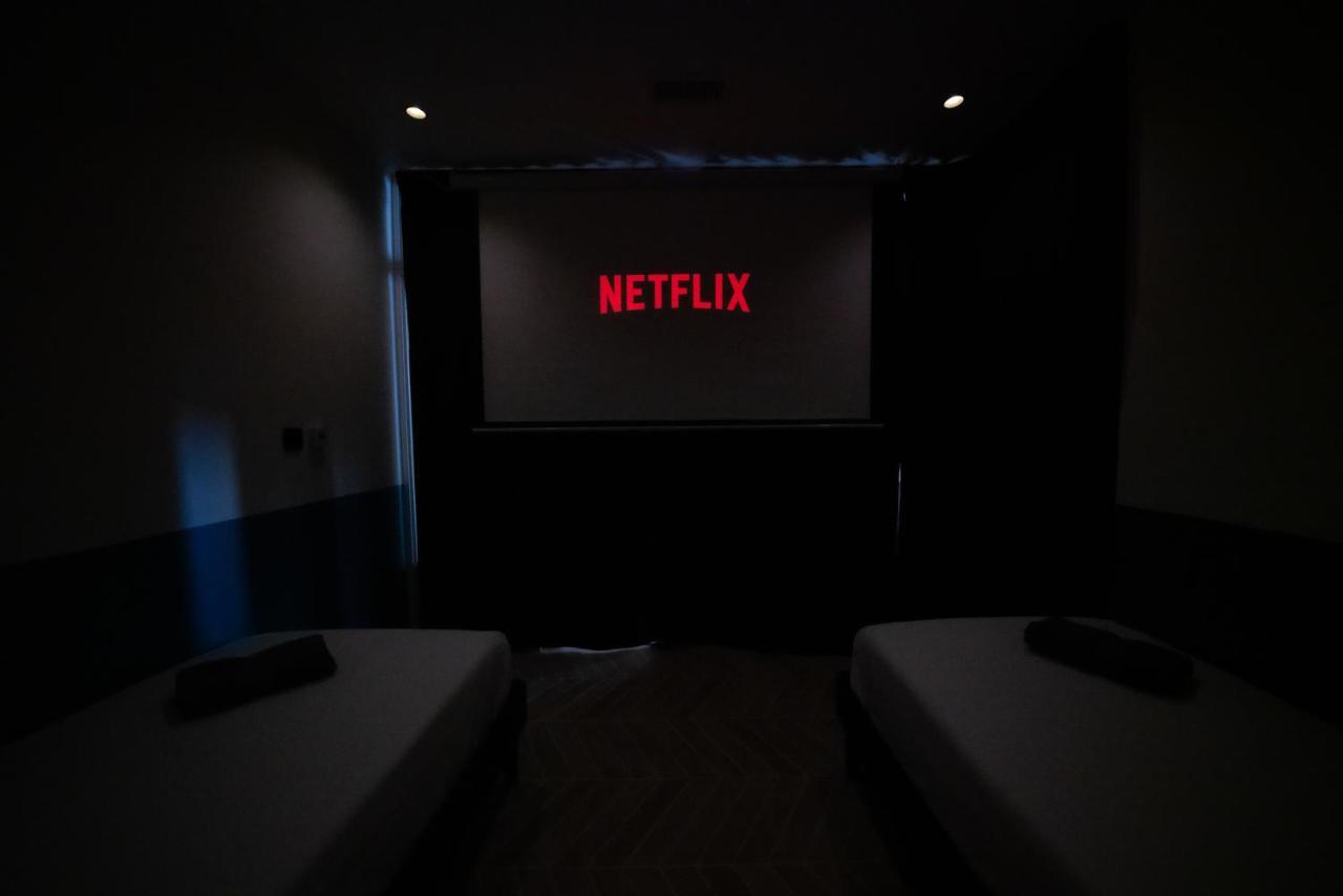 Roma Divine Home Cinema Et Jardin Nîmes Zewnętrze zdjęcie