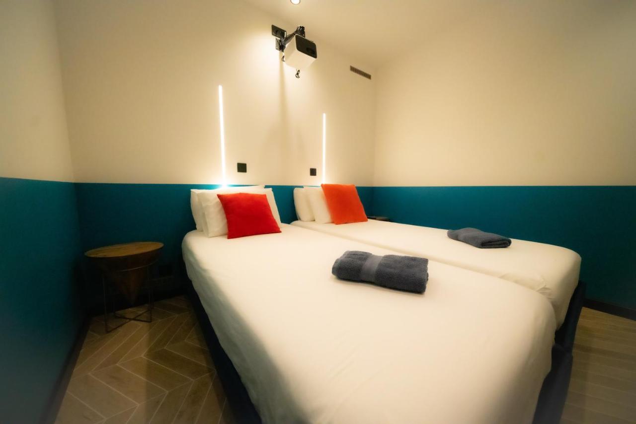 Roma Divine Home Cinema Et Jardin Nîmes Zewnętrze zdjęcie