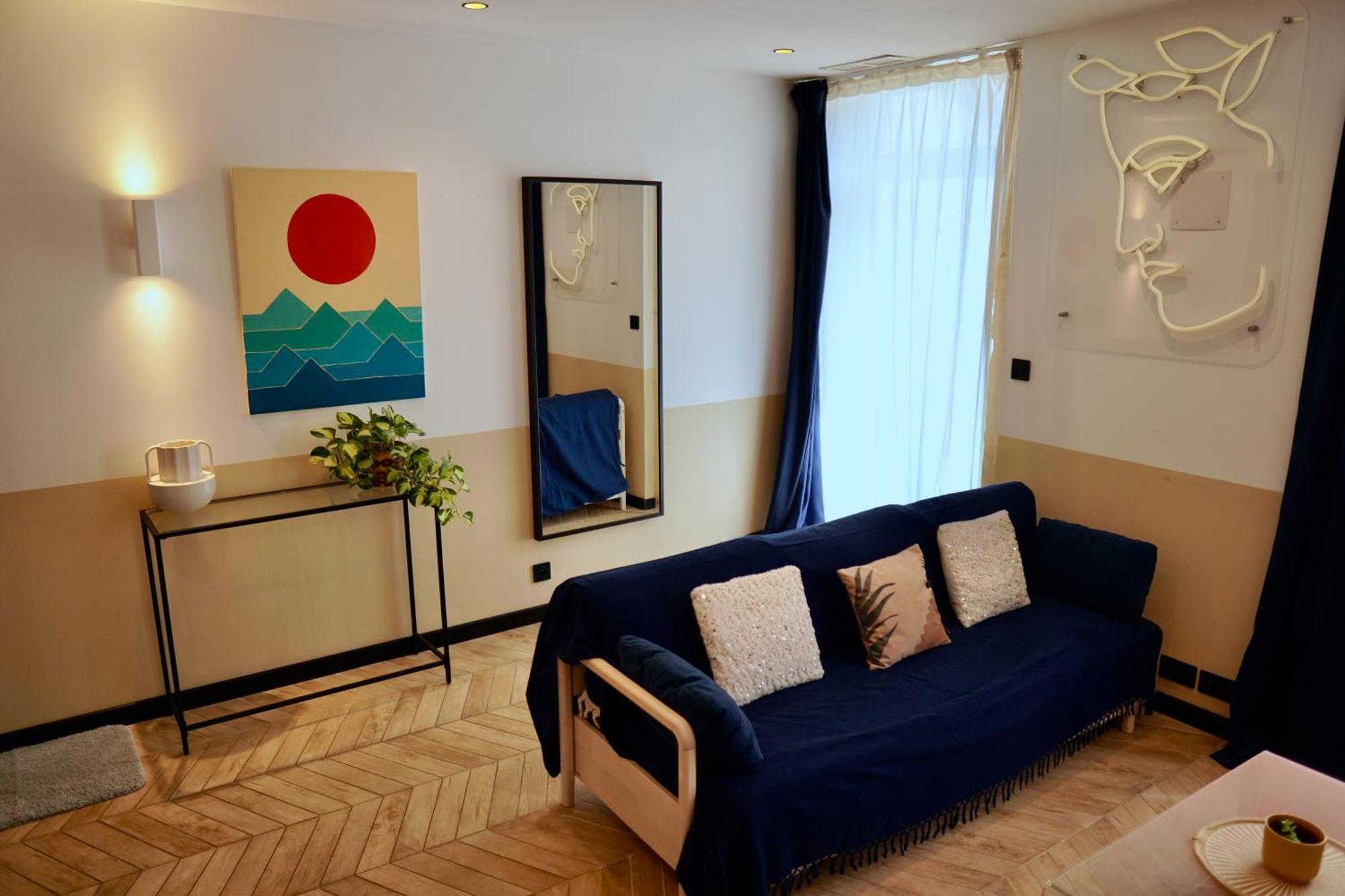 Roma Divine Home Cinema Et Jardin Nîmes Zewnętrze zdjęcie