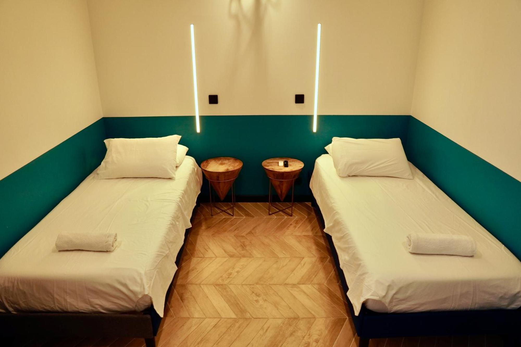 Roma Divine Home Cinema Et Jardin Nîmes Zewnętrze zdjęcie