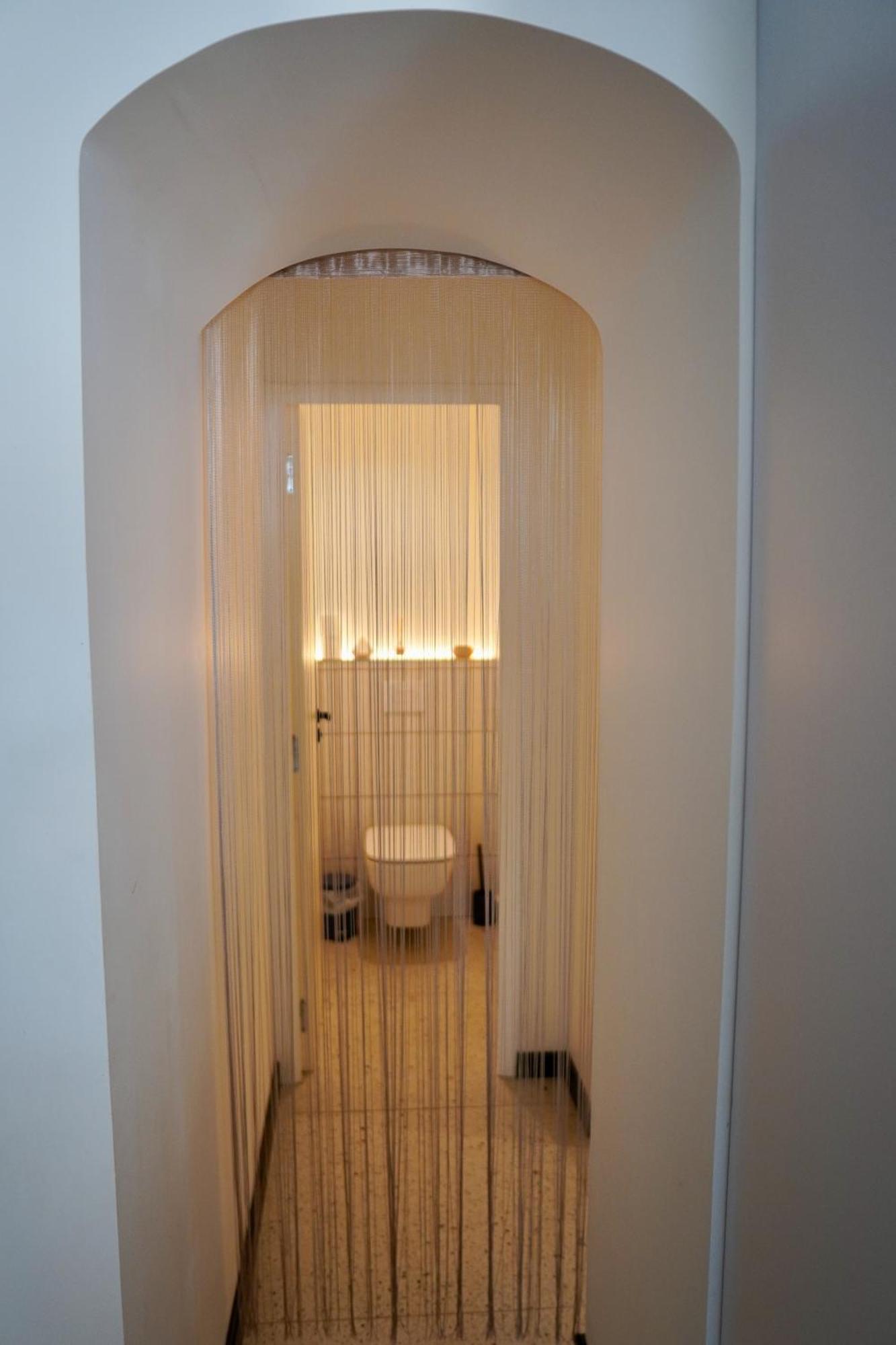 Roma Divine Home Cinema Et Jardin Nîmes Zewnętrze zdjęcie